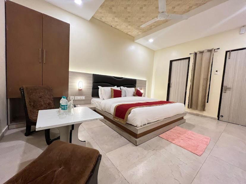 فندق The White Orchid دالهوزي المظهر الخارجي الصورة