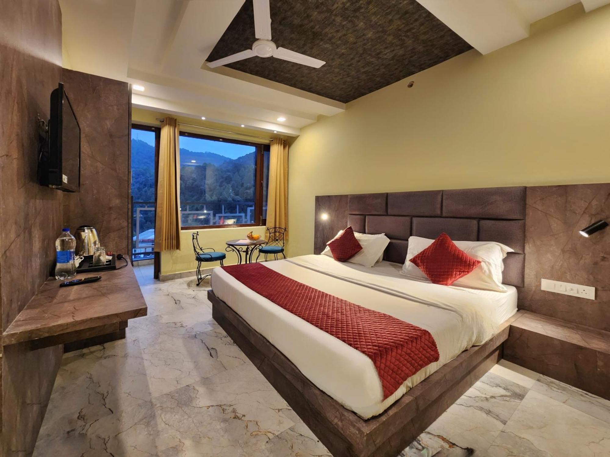 فندق The White Orchid دالهوزي المظهر الخارجي الصورة